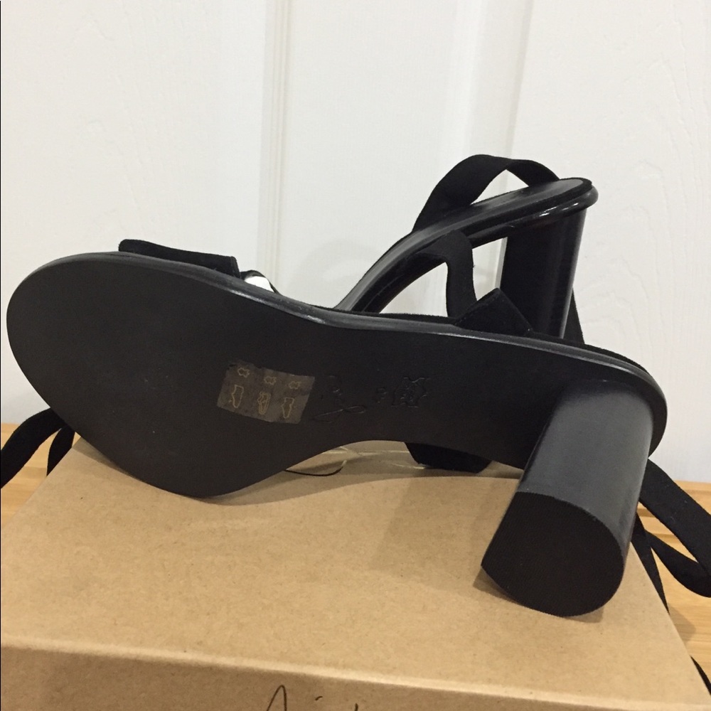 NIB JOIE Black Oki Suede Sandals sz 40 - Picture 4 of 5
